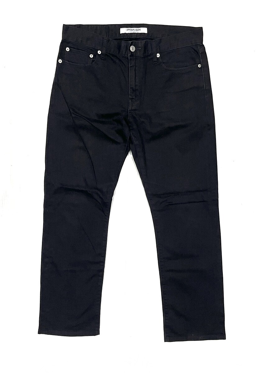 ~ € ~ กางเกงยีนส์ UNIQLO สีดำ   (32)       200.-  