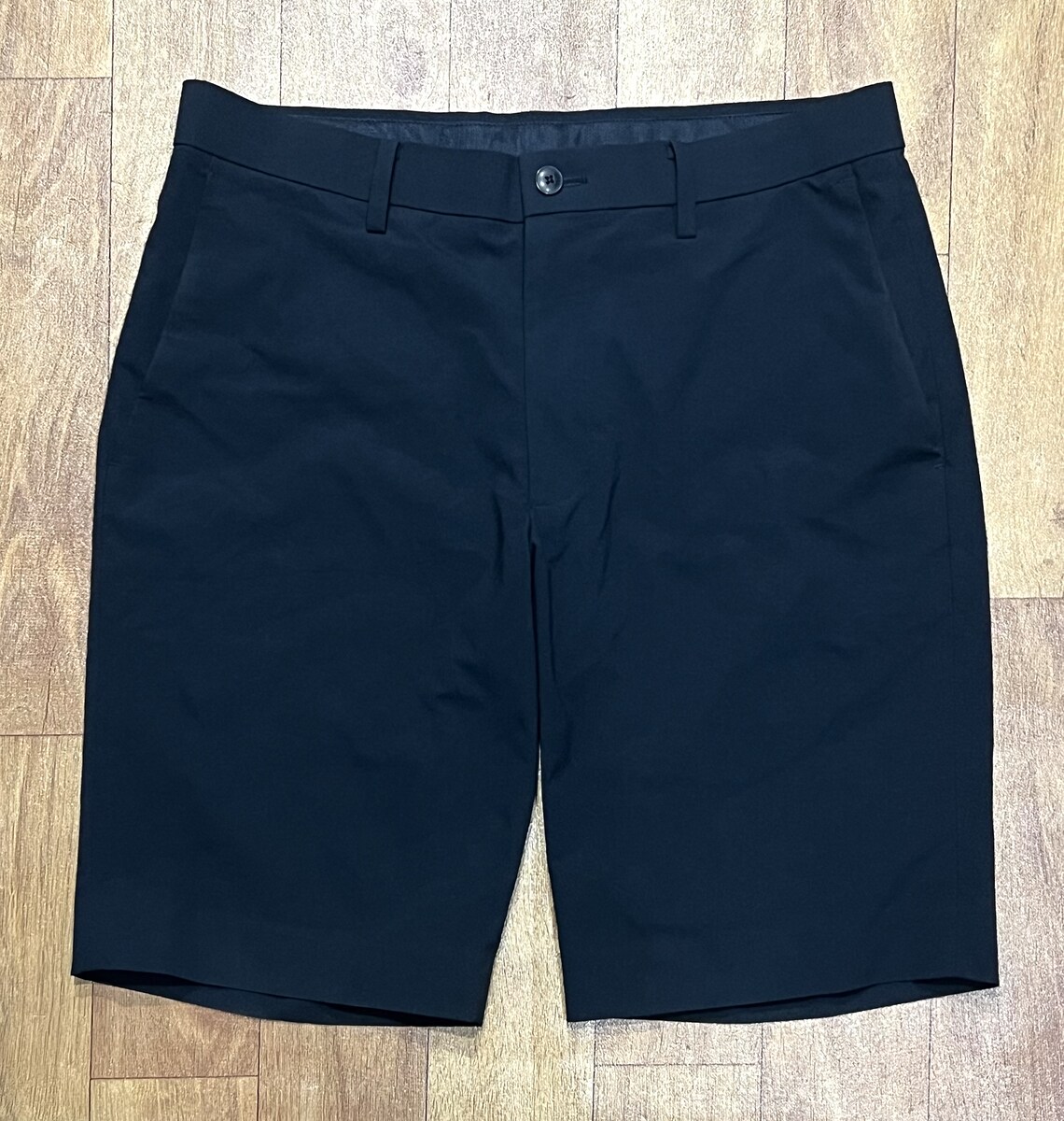 กางเกงขาสั้น Uniqlo x Adam Scott Short pants 