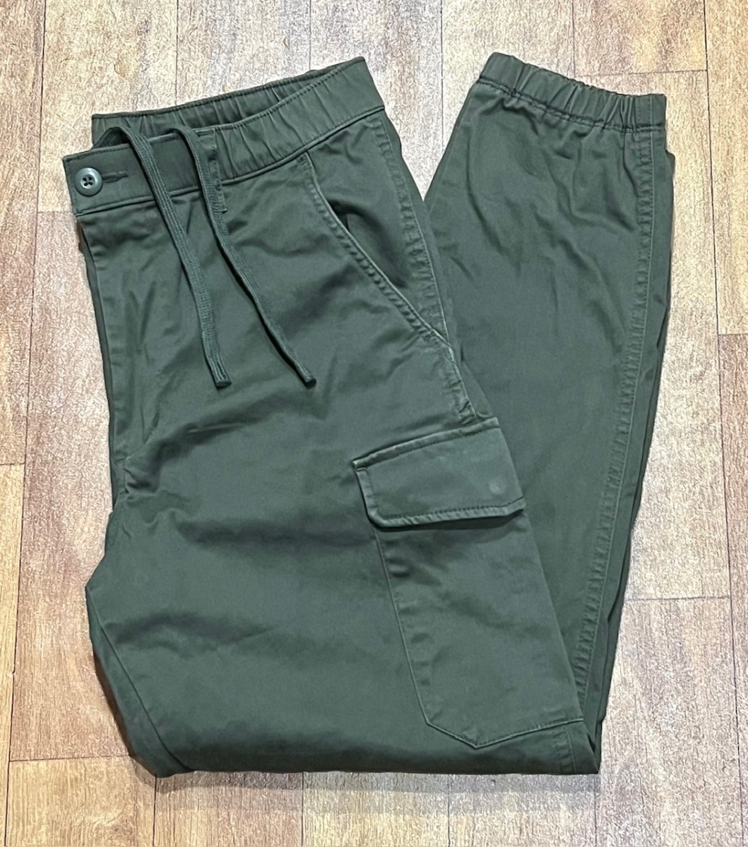 กางเกง UNIQLO CARGO JOGGER PANTS 