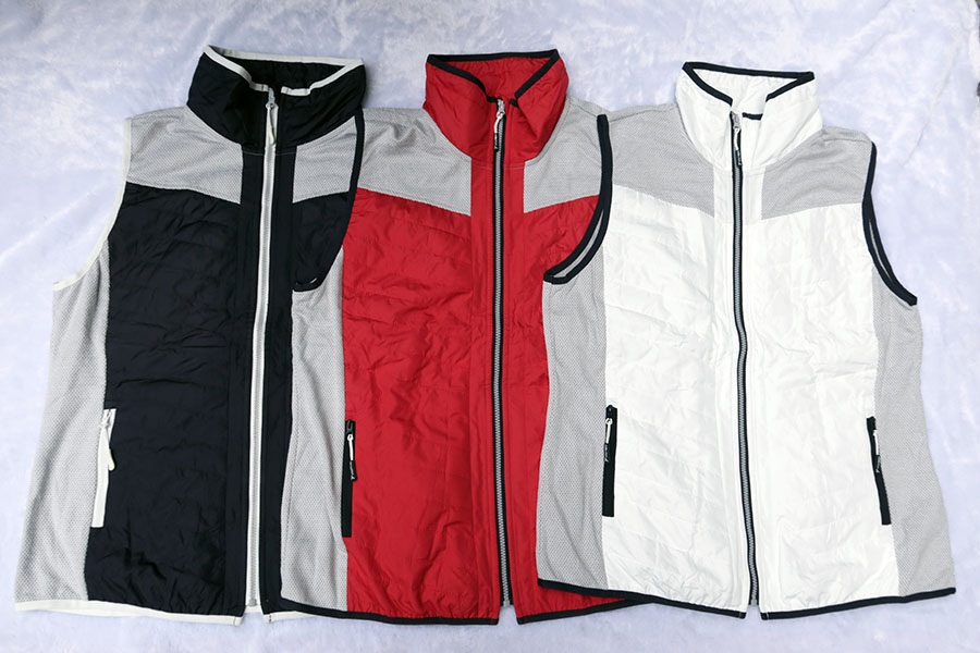 Collection L /42/44/46/48/50/52 เสื้อกั๊กกันลม 3 สีทูโทนสวยใหม่แท้ รวมส่ง Flash
