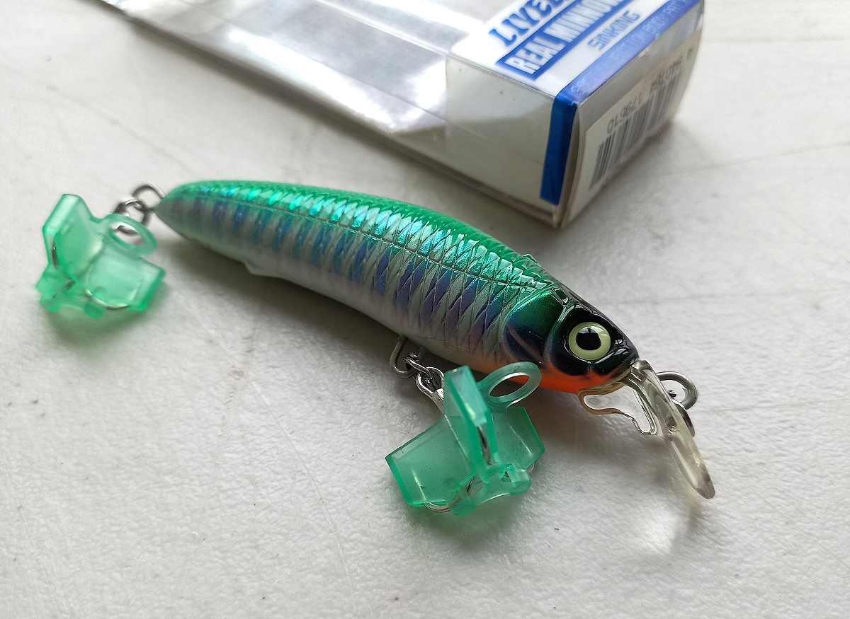 >>>>> เหยื่อ Duel LIVEBAIT MINNOW 70 S