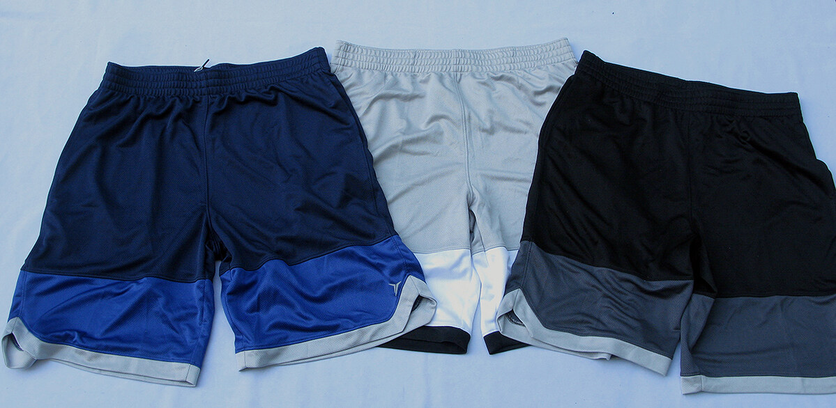 old navy active go-dry /S/M กางเกงกีฬาบาสขาสั้น 3 สีสวยใหม่แท้ ราคารวมส่ง Flash