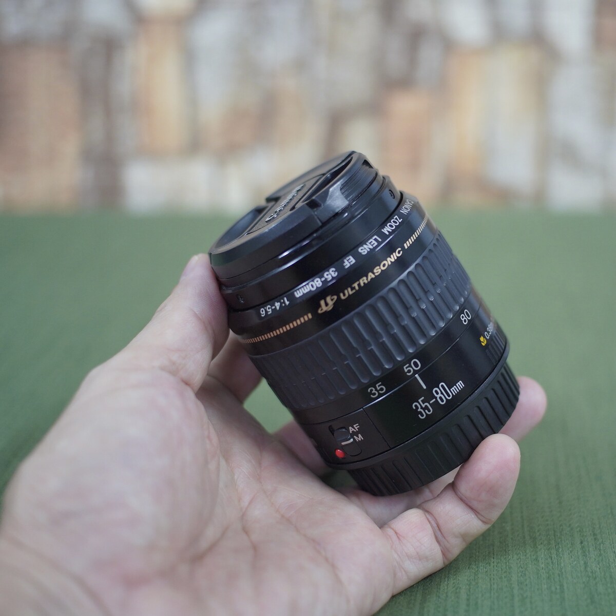 
ตัวที่2

Canon ef 35-80 usm.

มือสอง สวยๆ
ใช้งานได้ปกติ
ชิ้นเลนส์สวยใส
ไม่มีฝ้า ไม่มีรา
โฟ