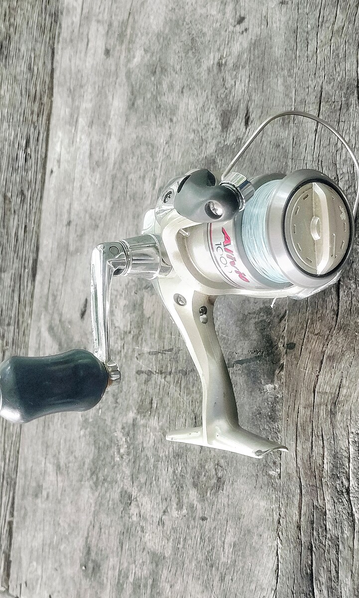 รอก Shimano Alivio  1000 
750 บาท พร้อมส่ง