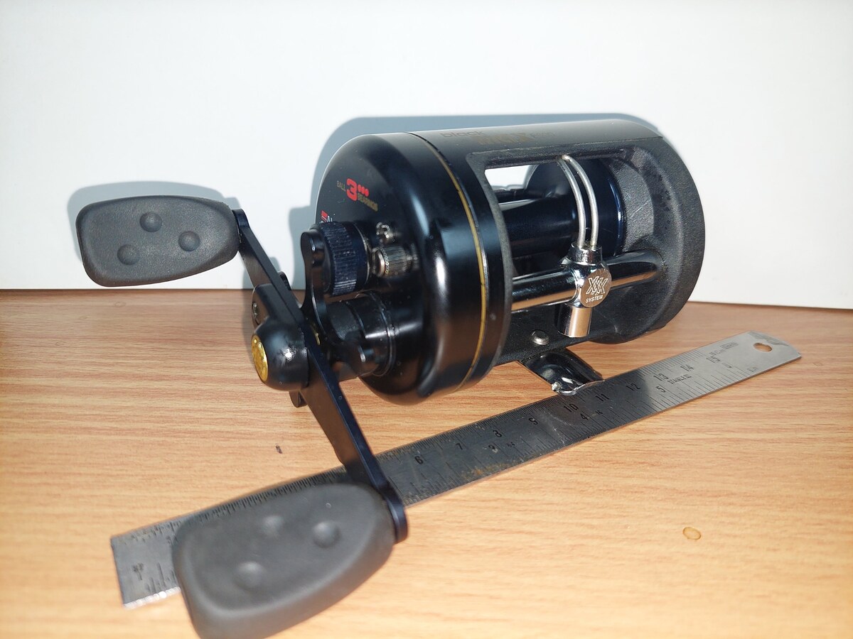   Dum fishing       *****   ABU  AMBASSADEUR 6600 BLACKMAX      *****