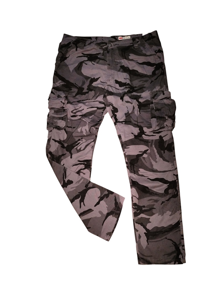 ++ กางเกงพรางลาย Wrangler   regular taper รอบเอว 40-41 นิ้ว   XL 