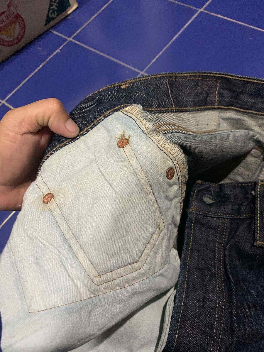 Levi's 501 Made in MEXICO
ป้าย. 33x30 วัดจริง. เอว. 33"
*สภาพยังไม่ได้ใช้งาน*
ขอขาย1590พร้อมส่ง
