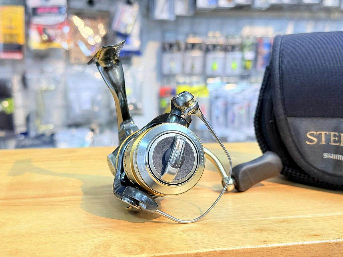 สภาพสมบูรณ์ครับ 
สอบถามได้ครับ  :love: