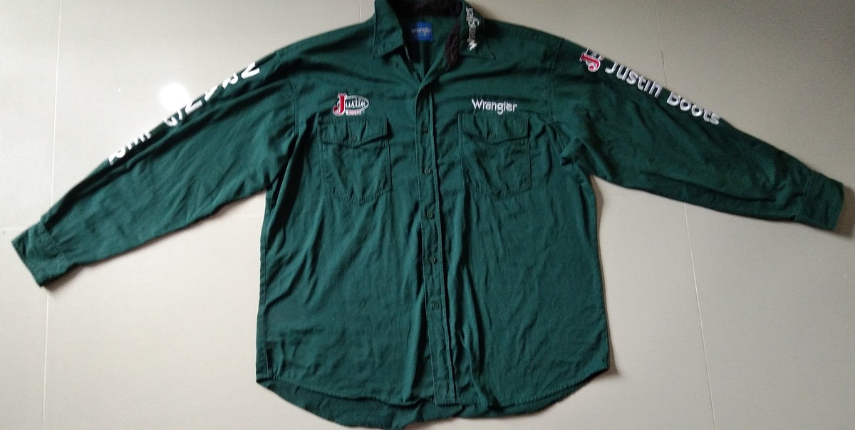 เสื้อเชิ้ต*ขายแล้ว*