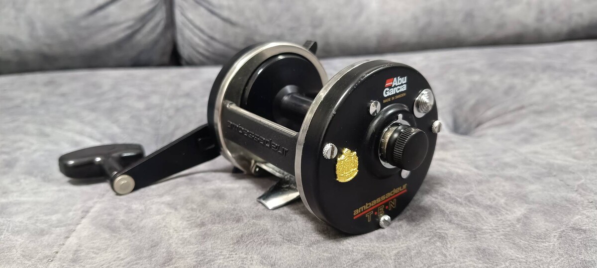 รอก Abu Garcia Ambassaduer TEN