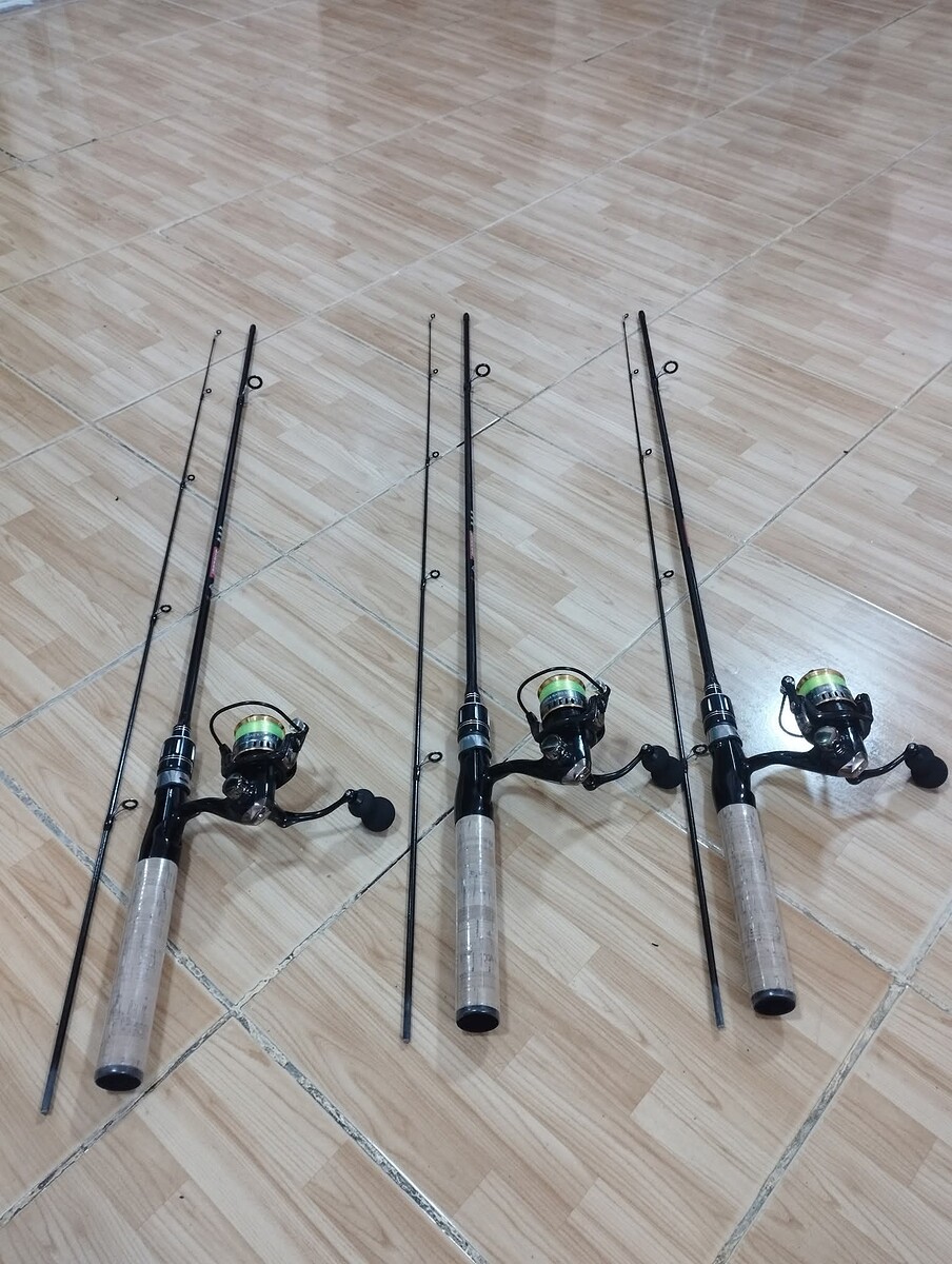 ชุดสปินเล็กๆ3ชุด..ตกกุ้ง ปลาเกล็ด