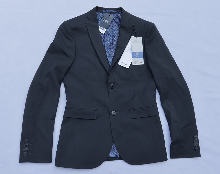 next super skinny fit /38/40 เสื้อสูททรงเข้ารูปใหม่สวยเท่มาก ราคารวมส่ง Flash