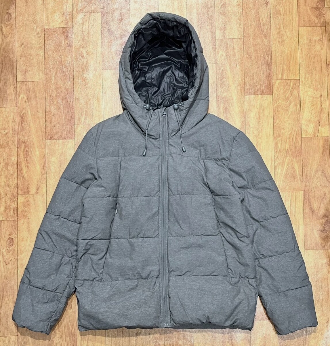 เสื้อ GU Padded Hooded Blouson Jacket