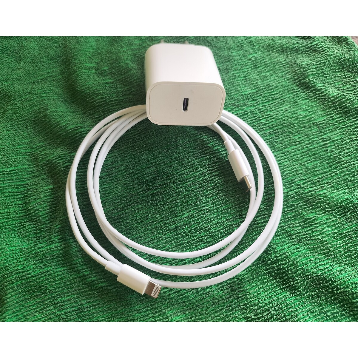 ขาย 450 รวมส่ง

อุปกรณ์จำมีติดไว้ก็ดีนะครับ ดีกว่าไปหาซื้อใหม่ แพงนะบอกให้