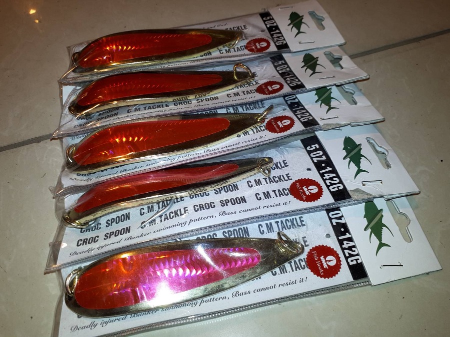 ------จัดลด10%มีขนาดเล็กมาแล้ว เหยื่ออินทรีย์ฝูง C.M. Tackle Spoon raider 