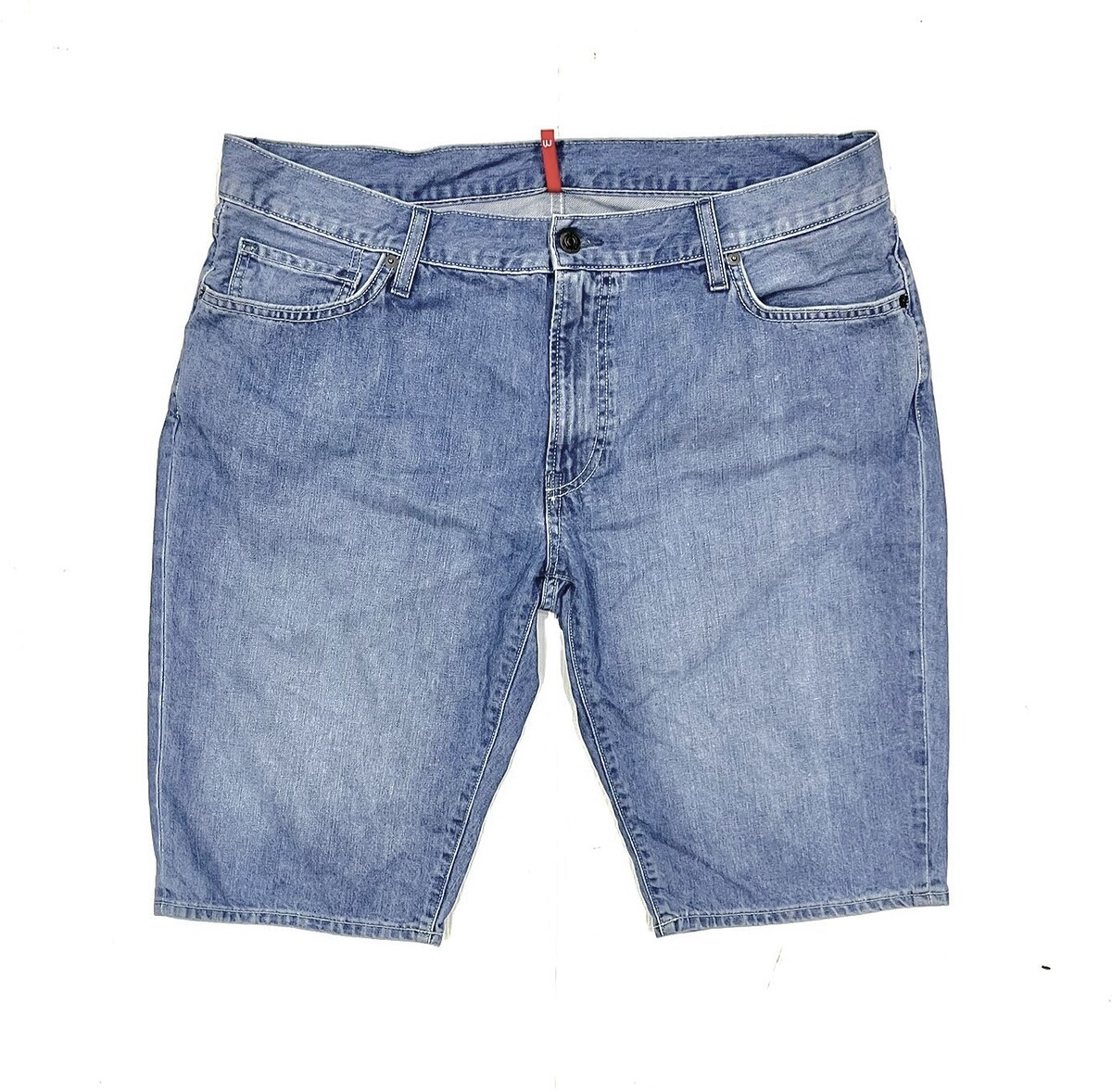 ~ € ~ กางเกงยีนส์ขาสั้นผู้ชาย UJ UNIQLO   (37)   150.- 