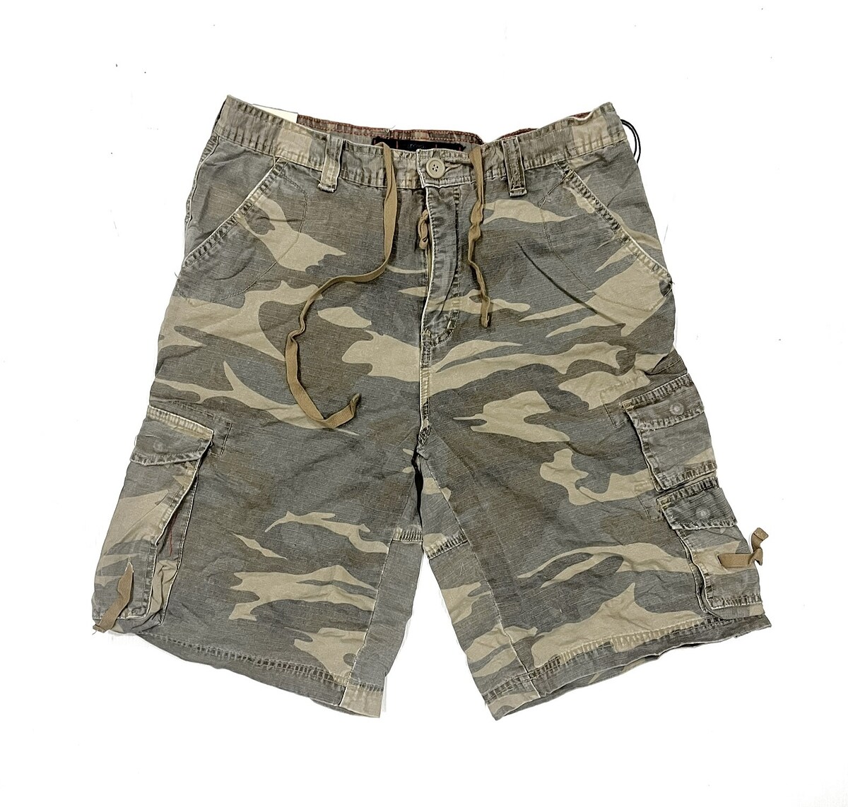 ~ € ~  กางเกงขาสั้นลายพราง SECOND CARGO ของใหม่ (32)      