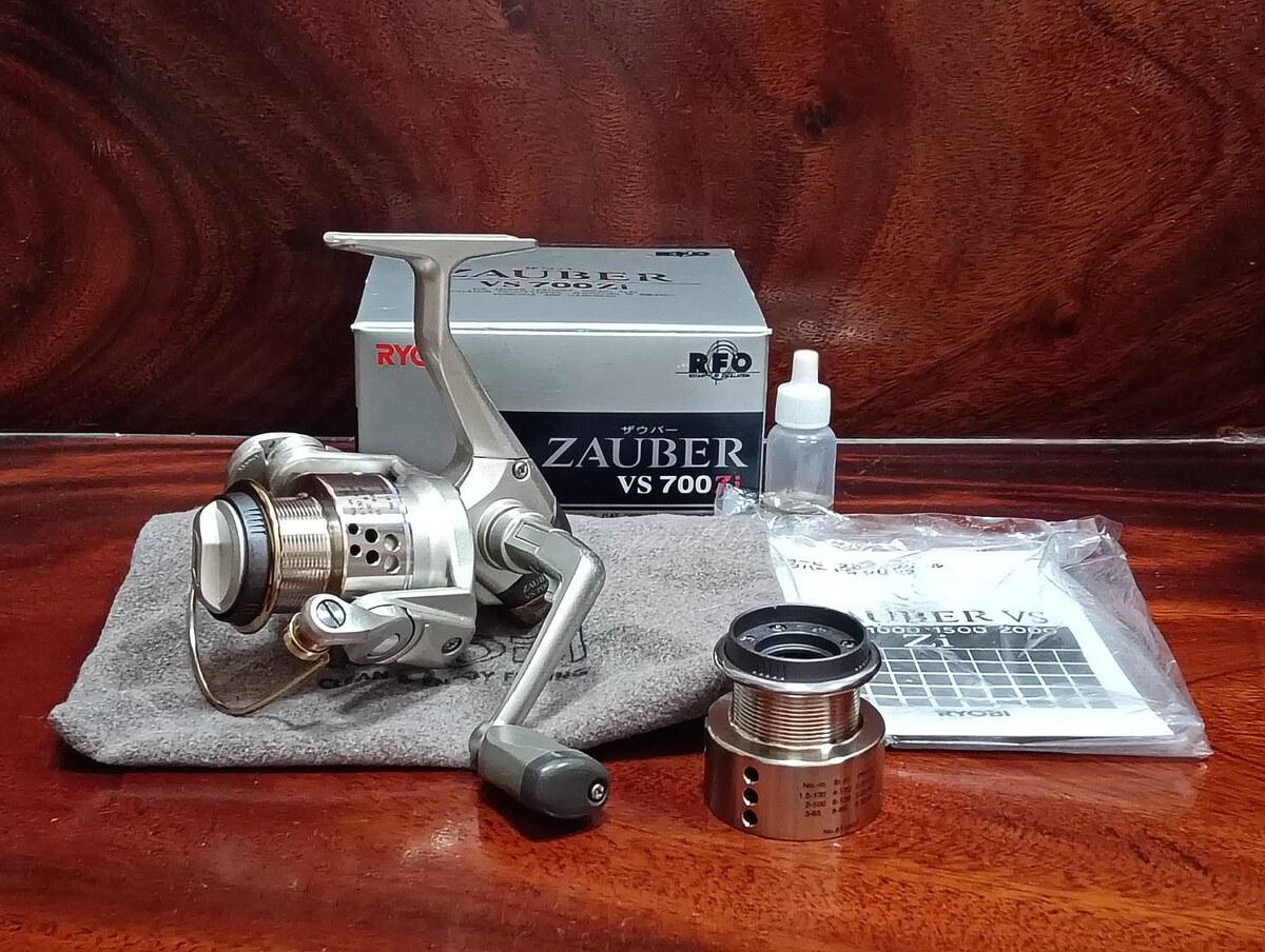 RYOBI ZAUBER VS 700 Zi MADE IN JAPAN