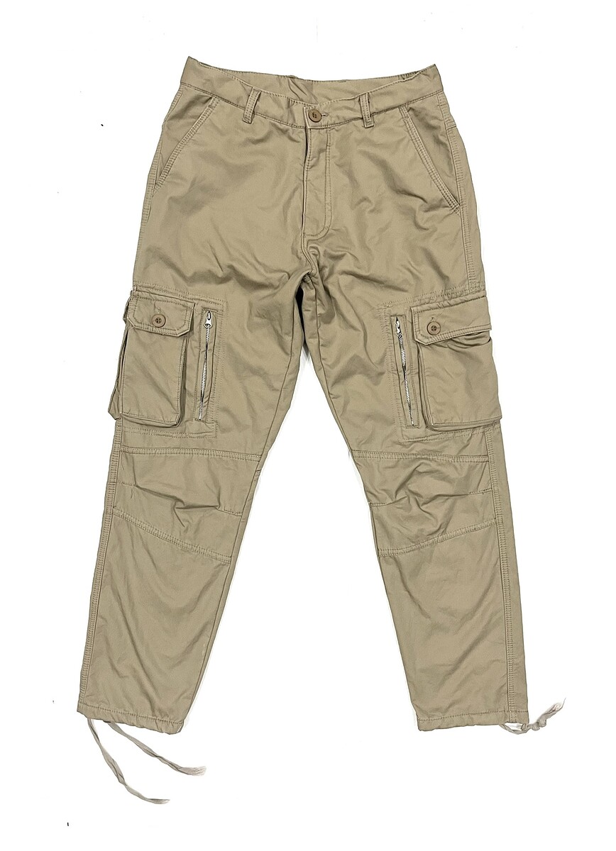 ~ € ~  กางเกง CARGO  (32)     250.-