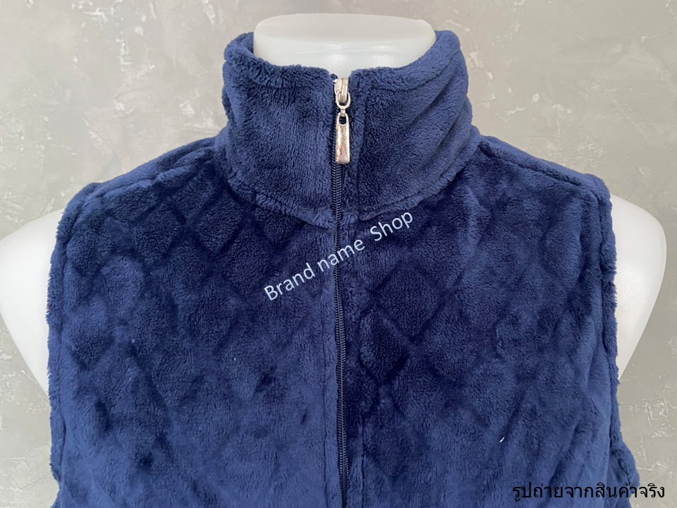 •เนื้อผ้า 100%Polyester
•เนื้อผ้า Fleece ให้ความอบอุ่นและกันหนาวได้ดี