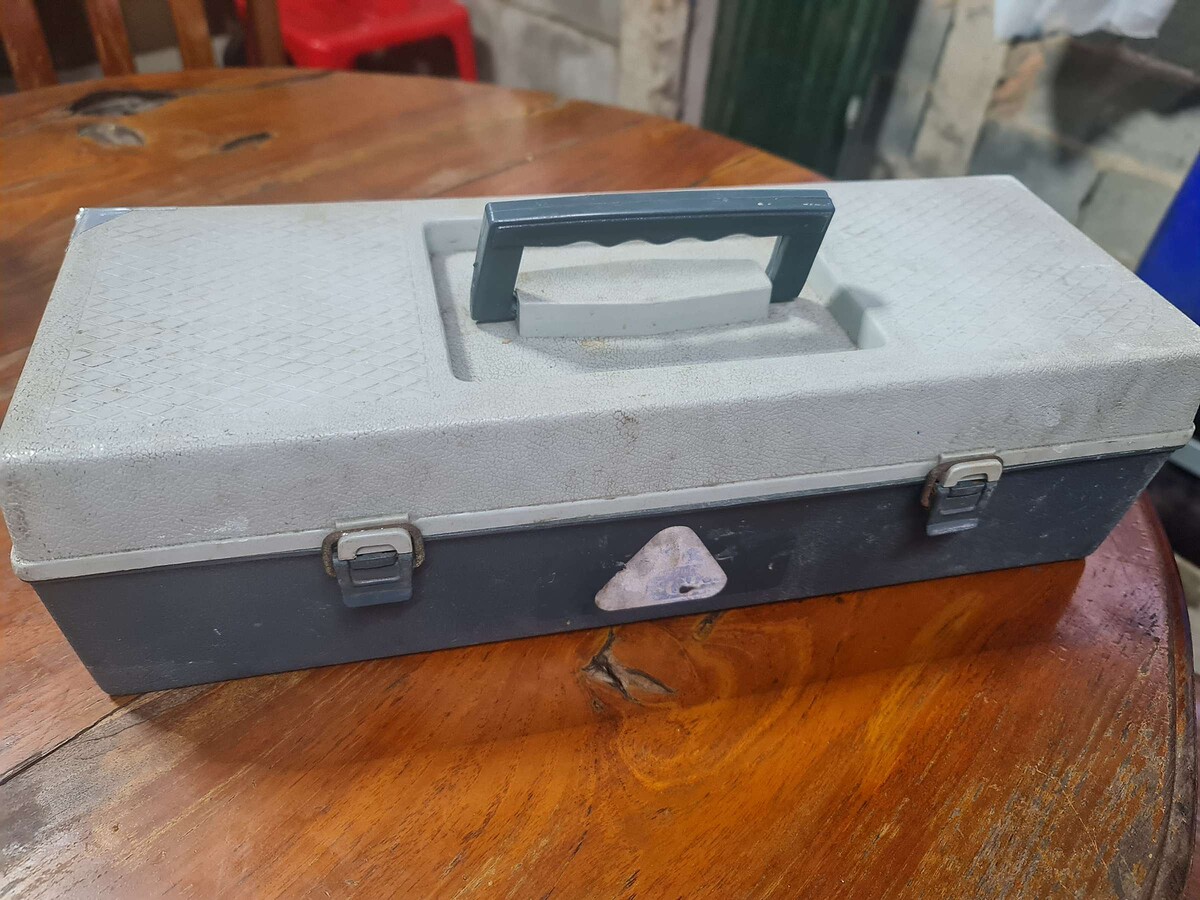 กล่องเบ็ดมีตำหนิถูกๆใช้ตกปลาได้เลย ลดราคา