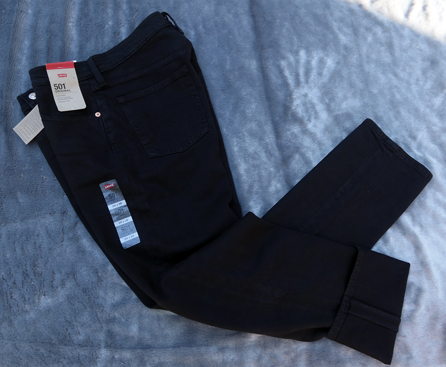 Levi's 501 Super Black unisex /w.30/32/33 กางเกงยีนส์สีดำขายาวผ้ายืดใหม่แท้