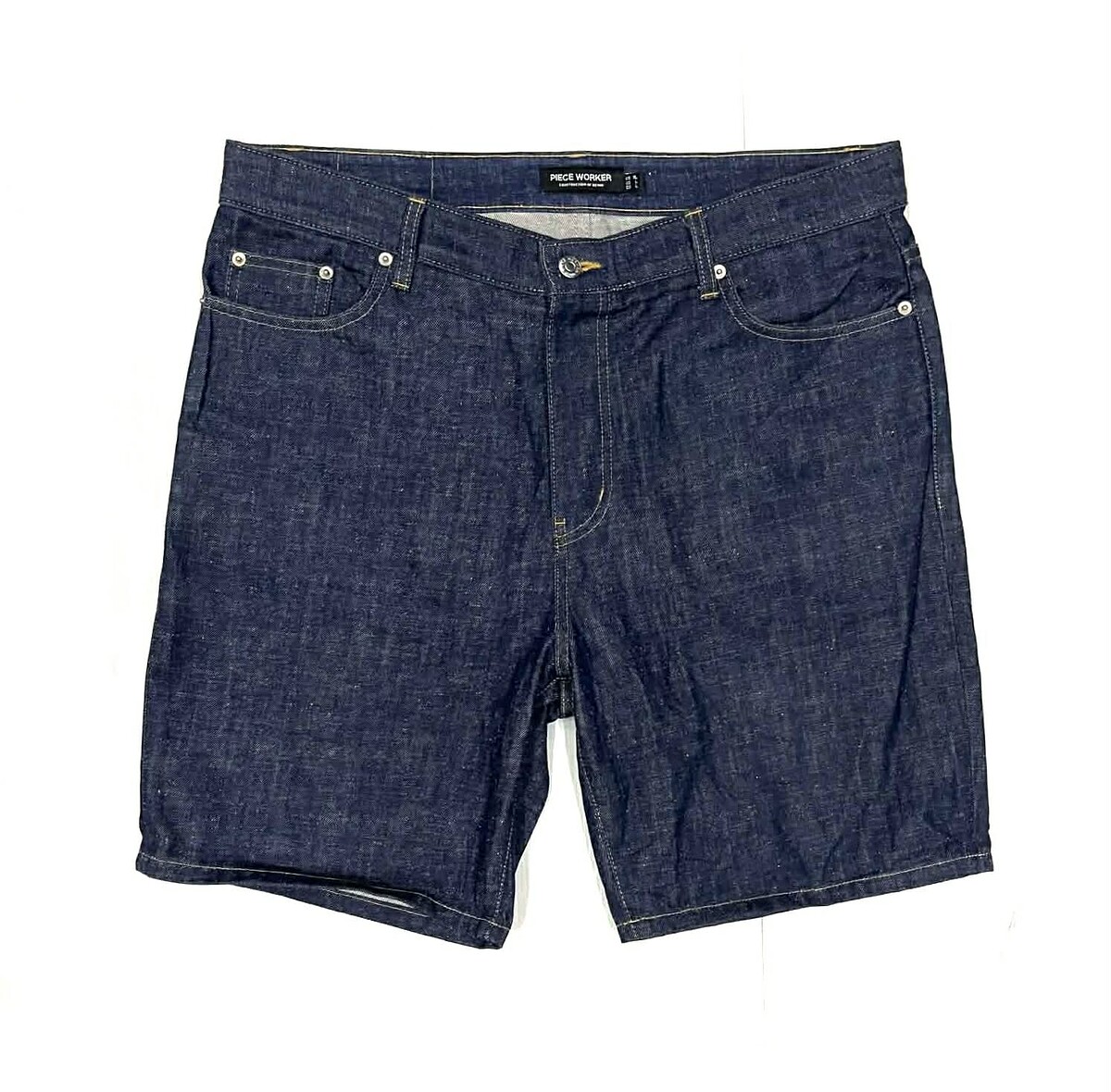~ € ~ กางเกงยีนส์ขาสั้น PIECE WORKER  (36)   200.- 