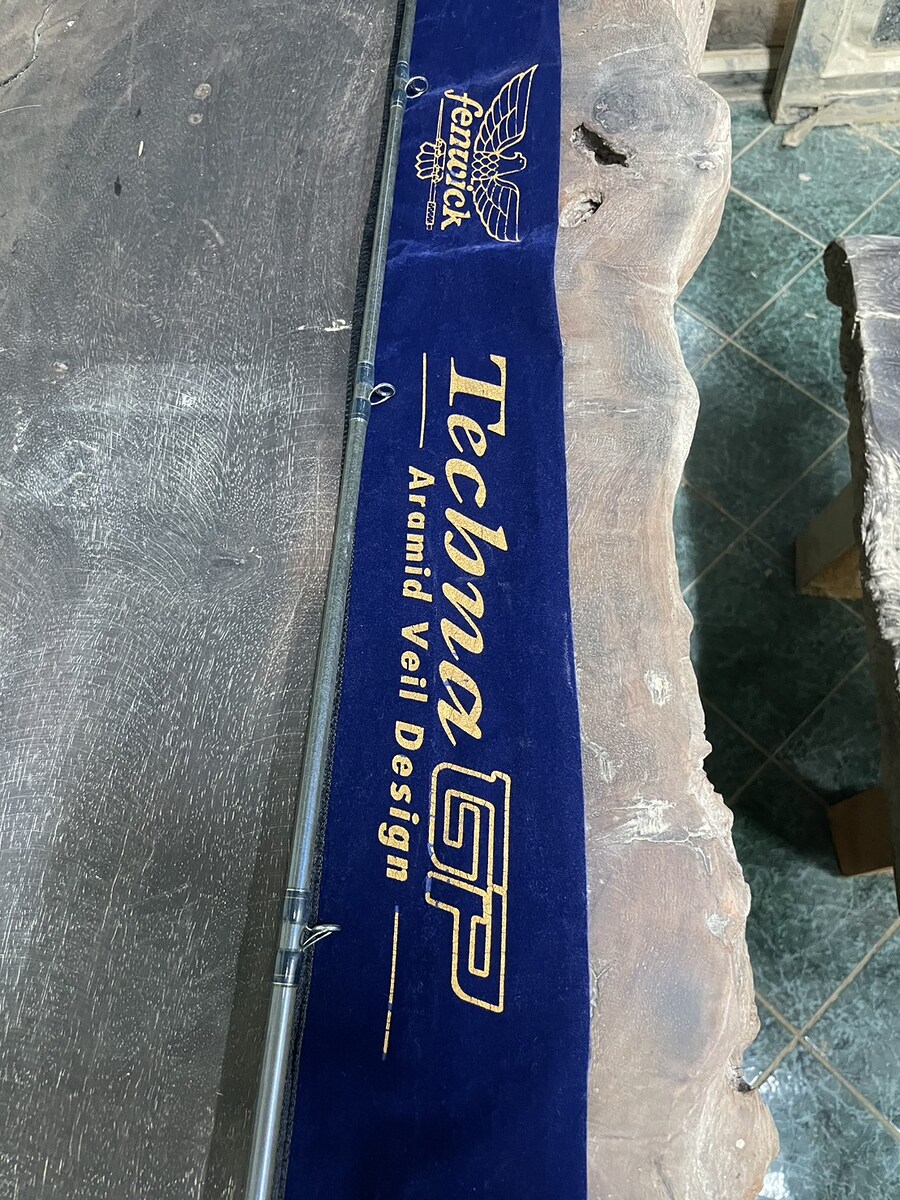 คัน Techna GP Aramid Veil Design 711c XH J 7’11”ให้น้าท่านนึงชม