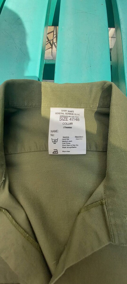 SHIRT MAN'S GENERAL SERVICE OLIVE
228/5405-09-130-7567
SIZE 47/48
COLLAR
CT344990
NAME:
No:
M