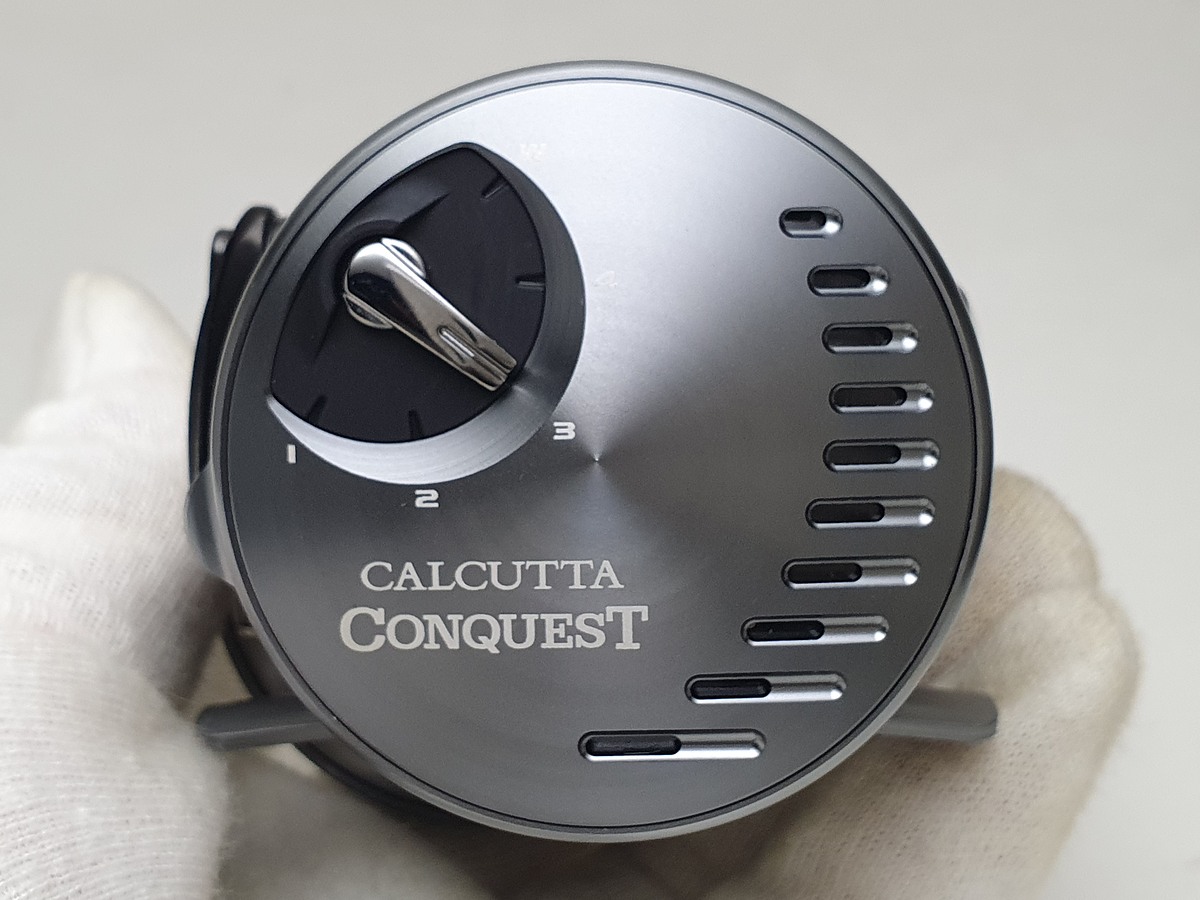  
[center][b]SHIMANO CALCUTTA CONQUEST DC100HG 2020[/b][/center]


