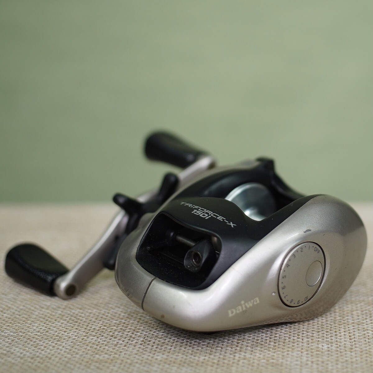 >>>> รอกหยดน้ำ Daiwa Japan