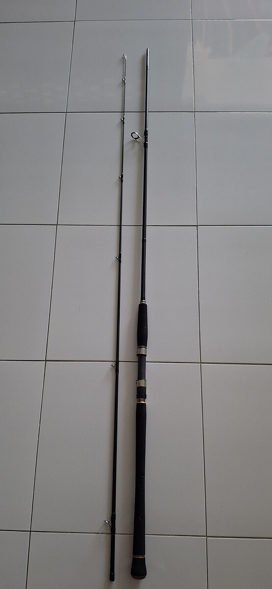 Major craft skyroad LSJ 10ฟุต PE1-2.5 เหยื่อ40กรัม  มือสองสภาพแบลงมีรอยบางๆนิดนึง มีรอยกดที่ด้ามeva 