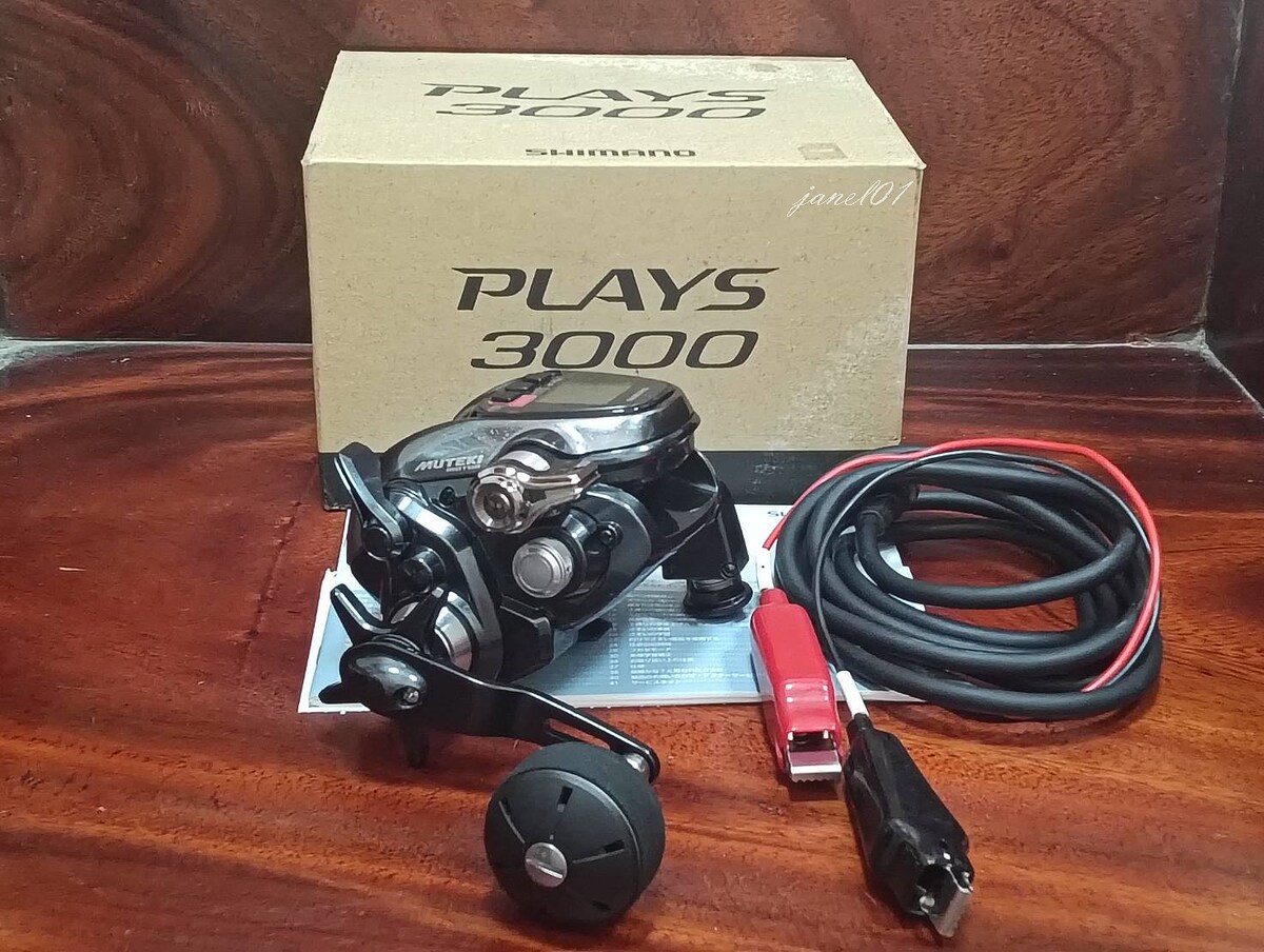 SHIMANO 17 PLAYS 3000 MUTEKI MADE IN JAPAN