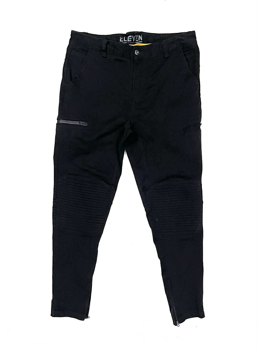 ~ € ~ กางเกงยีนส์ ELEVEN   (35)   250.- 