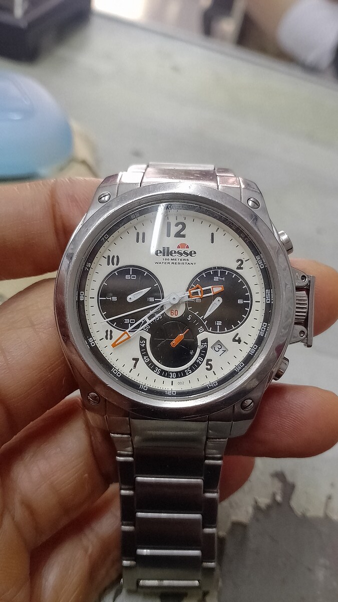 ขายนาฬิกาellesse 45มิลสามเข็ม