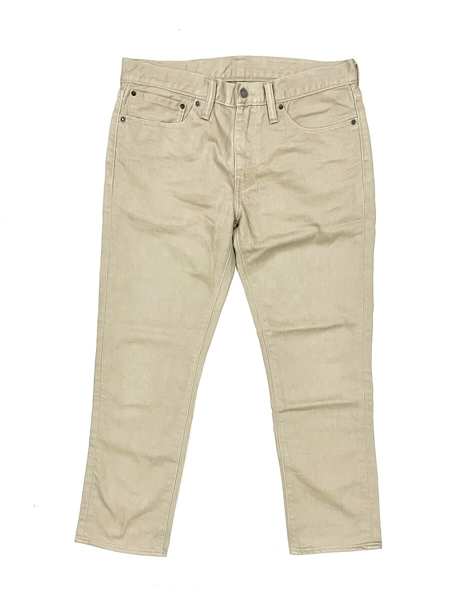 ~ € ~ กางเกงยีนส์ Levi’s 511  (34)    300.- 