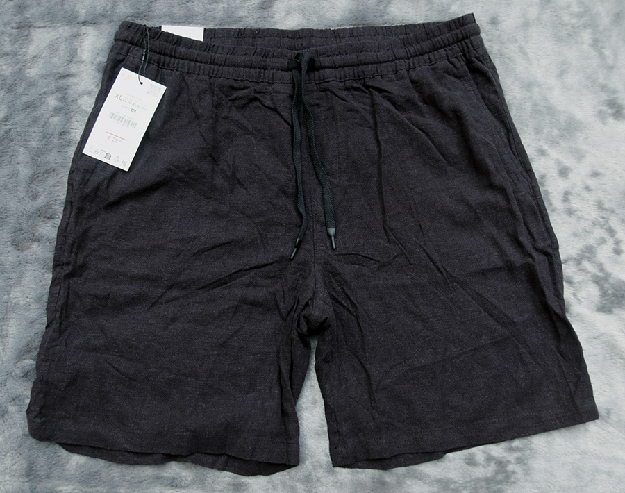 ZARA man /L กางเกงขาสั้นเอวยางยืดเนื้อผ้าผสมลินินสีดำสวยใหม่แท้ รวมส่ง Flash