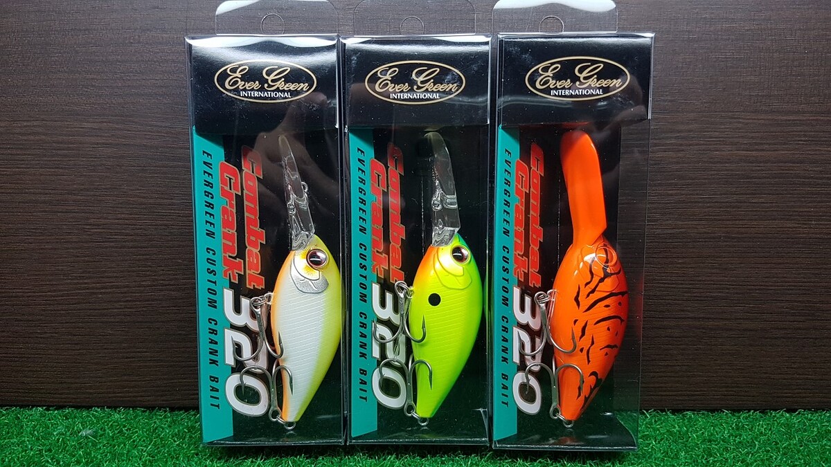 A4. Evergreen Combat Crank 320, 16.5 g Floating ดำลึก 3.2 เมตร คัดสีเทพ มือช่อน ชะโด เก๋า ครับ

# 