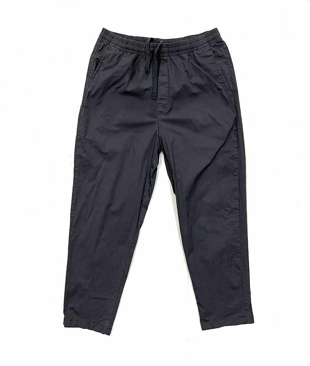 ~ € ~ กางเกง UNIQLO.  (30-34)   250.-
