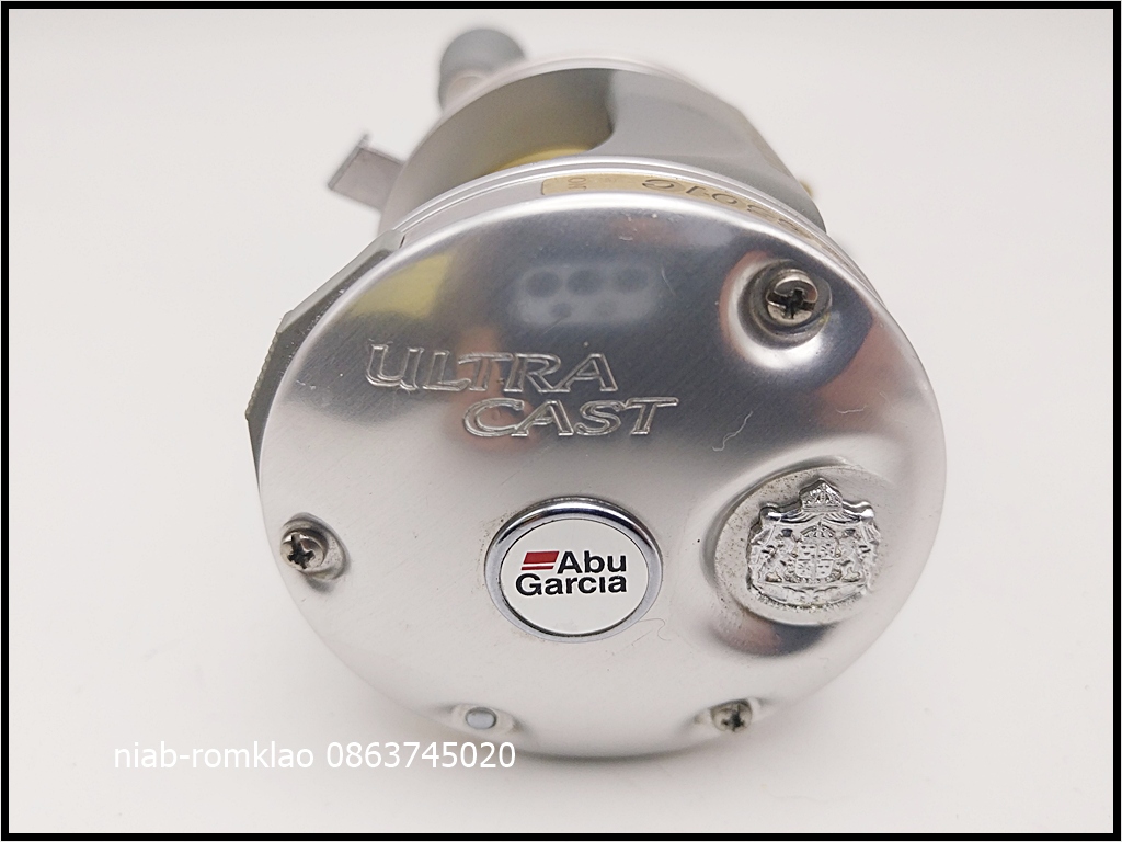 [b][q]Abu UC6501C รอบ5.1:1 ลูกปืน3ตลับรวมกันตีกลับ   คลิกเสียงสปริง สภาพสวยๆมีรอยไม่มาก ใช้งานได้ปกต