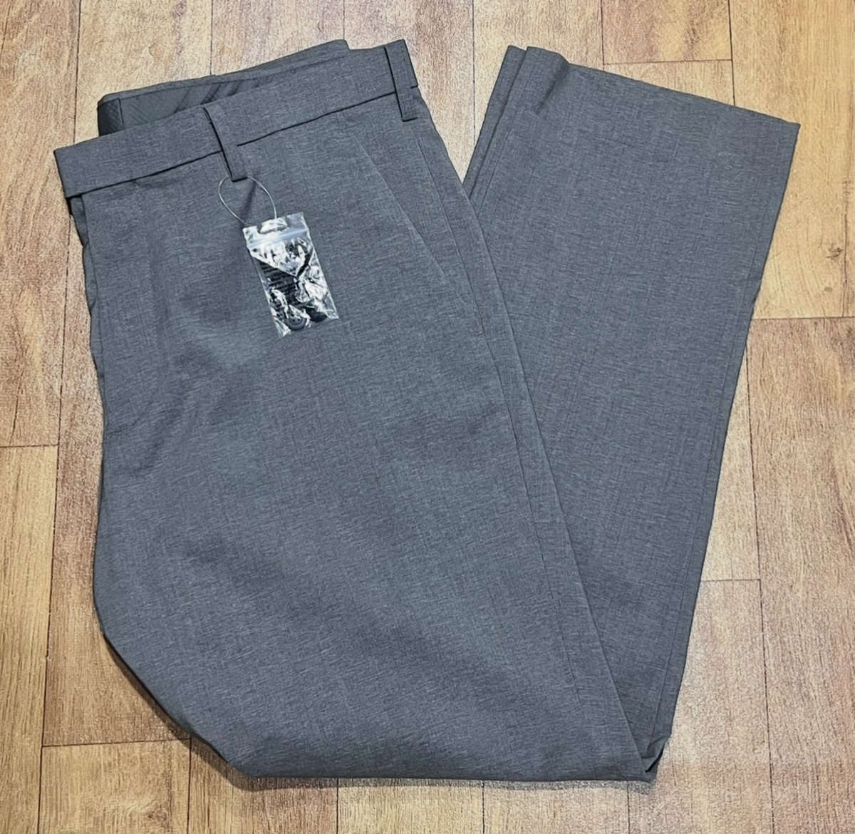 กางเกง UNIQLO ULTRA LIGHT PANTS