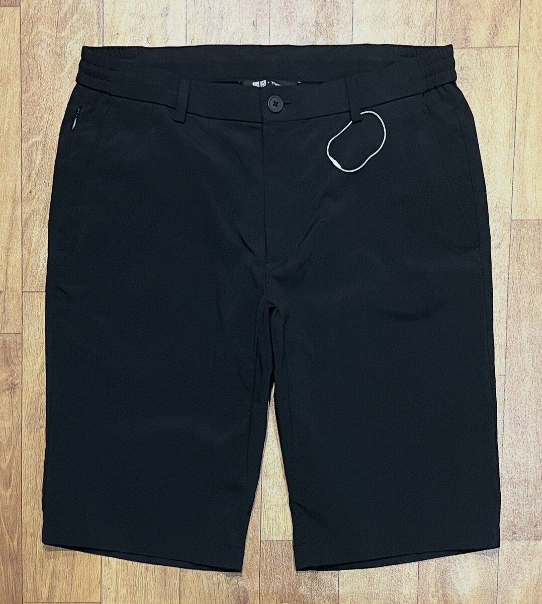 กางเกงขาสั้น Uniqlo x Theory AirSense Relaxed Ultra Light Shorts Pants 
