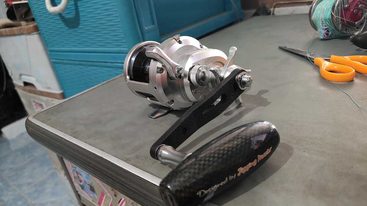 Shimano OCEA JIGGER 300HG
