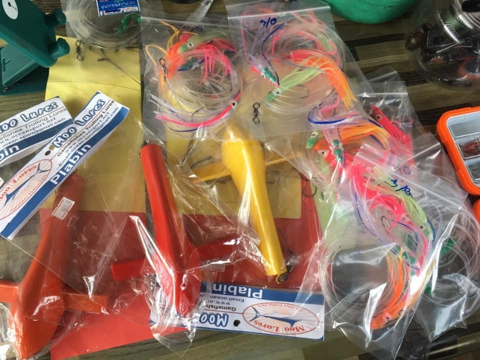 ปลาบิน 5 นิ้ว  350.-

ปลาบิน 7 นิ้ว 400.-


:smile: :smile: