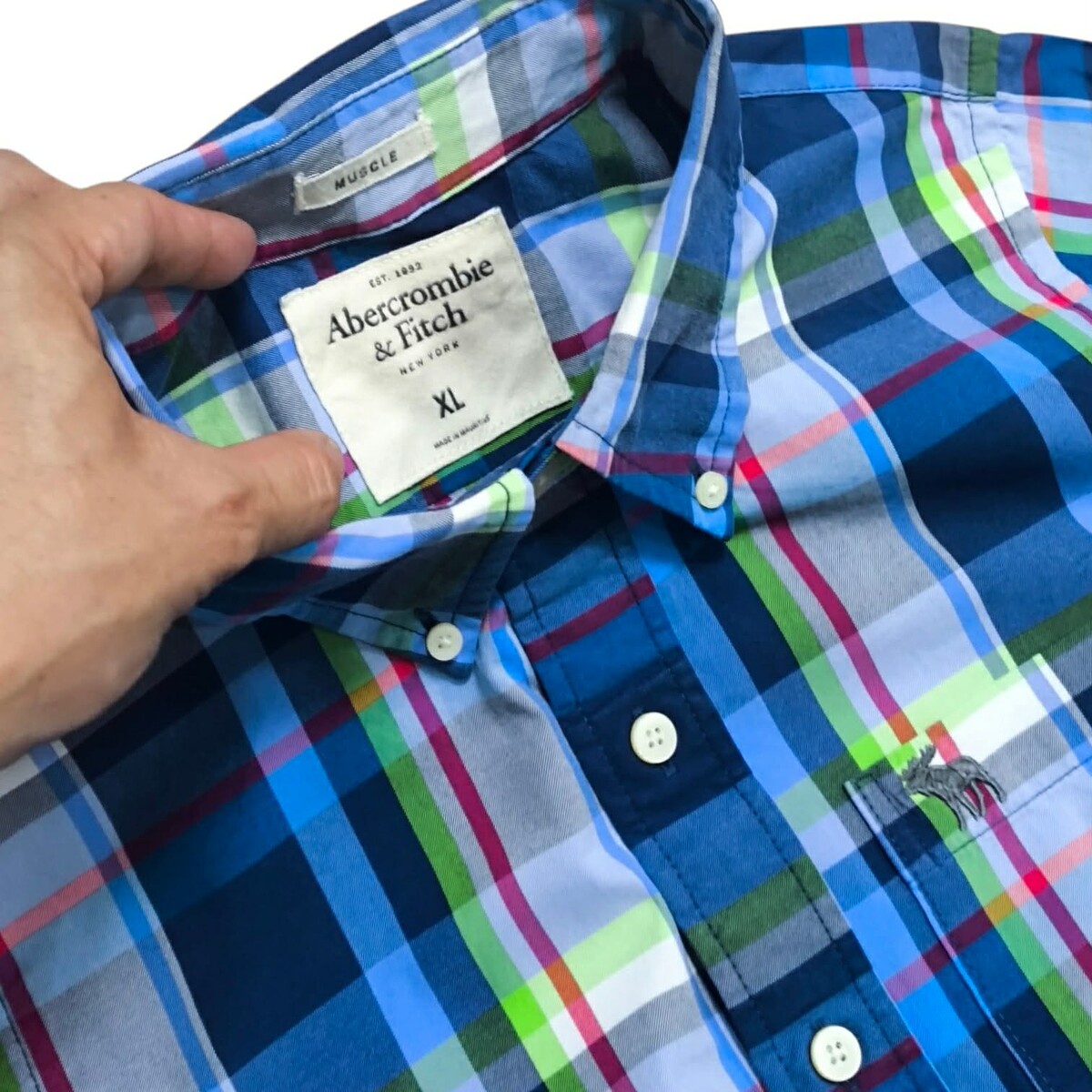 เสื้อเชิ้ตลายสก็อต Abercrombie & Fitch อก 44 นิ้ว