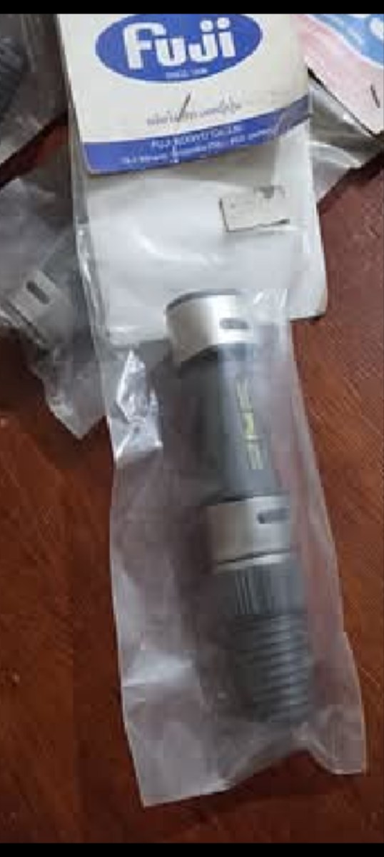 รีชีดฟูจิป้ายทองเบอร์ 18  สปิน
180 บาทเหลือตัวเดียว
