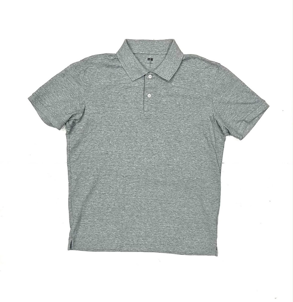 ~ € ~ เสื้อโปโล UNIQLO      180.-