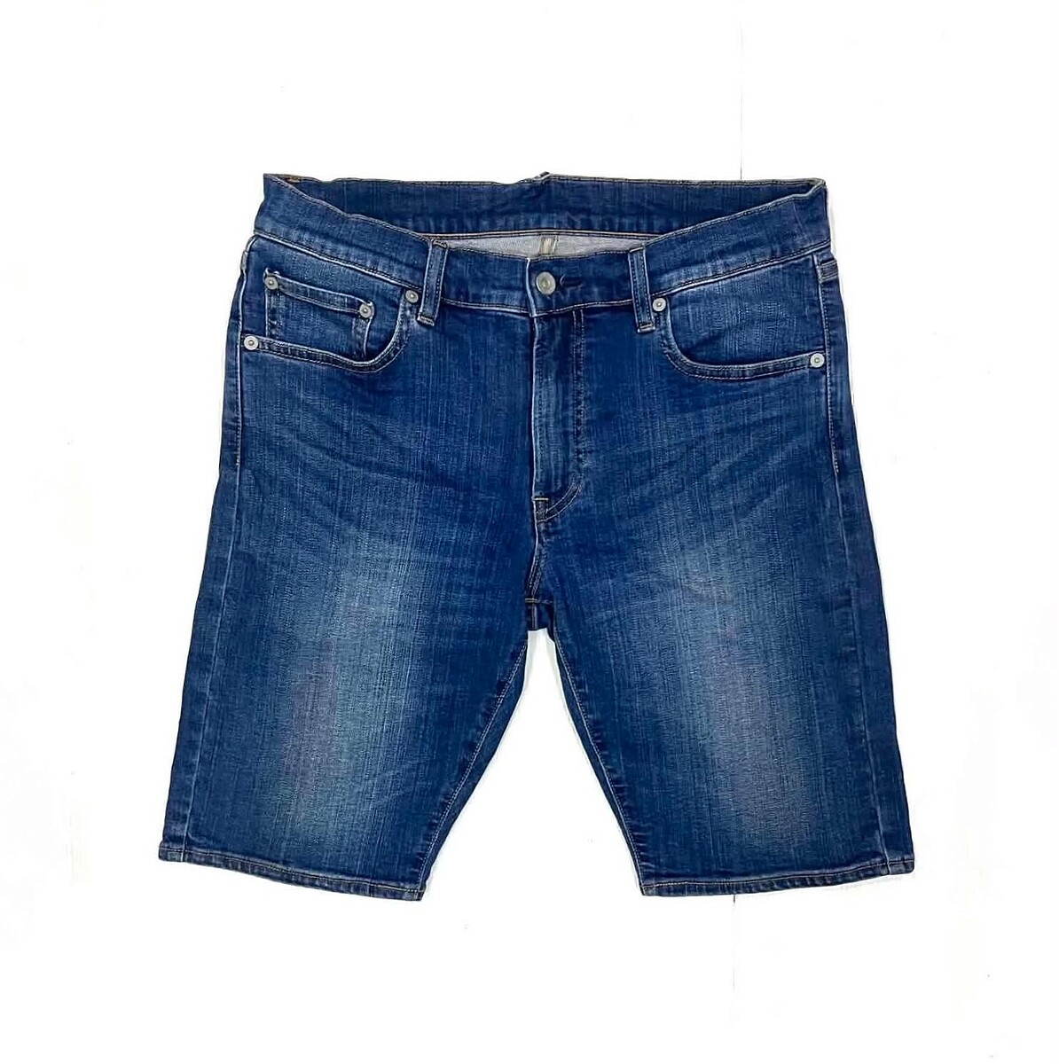 ~ € ~ กางเกงยีนส์ขาสั้น  UNIQLO  (32)   150.- 