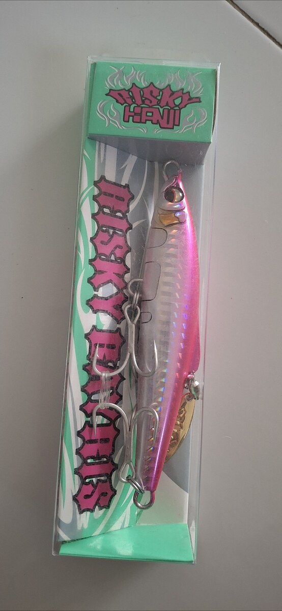 Risky club 11cm 28กรัม sinking 120บาทส่ง50ครับ