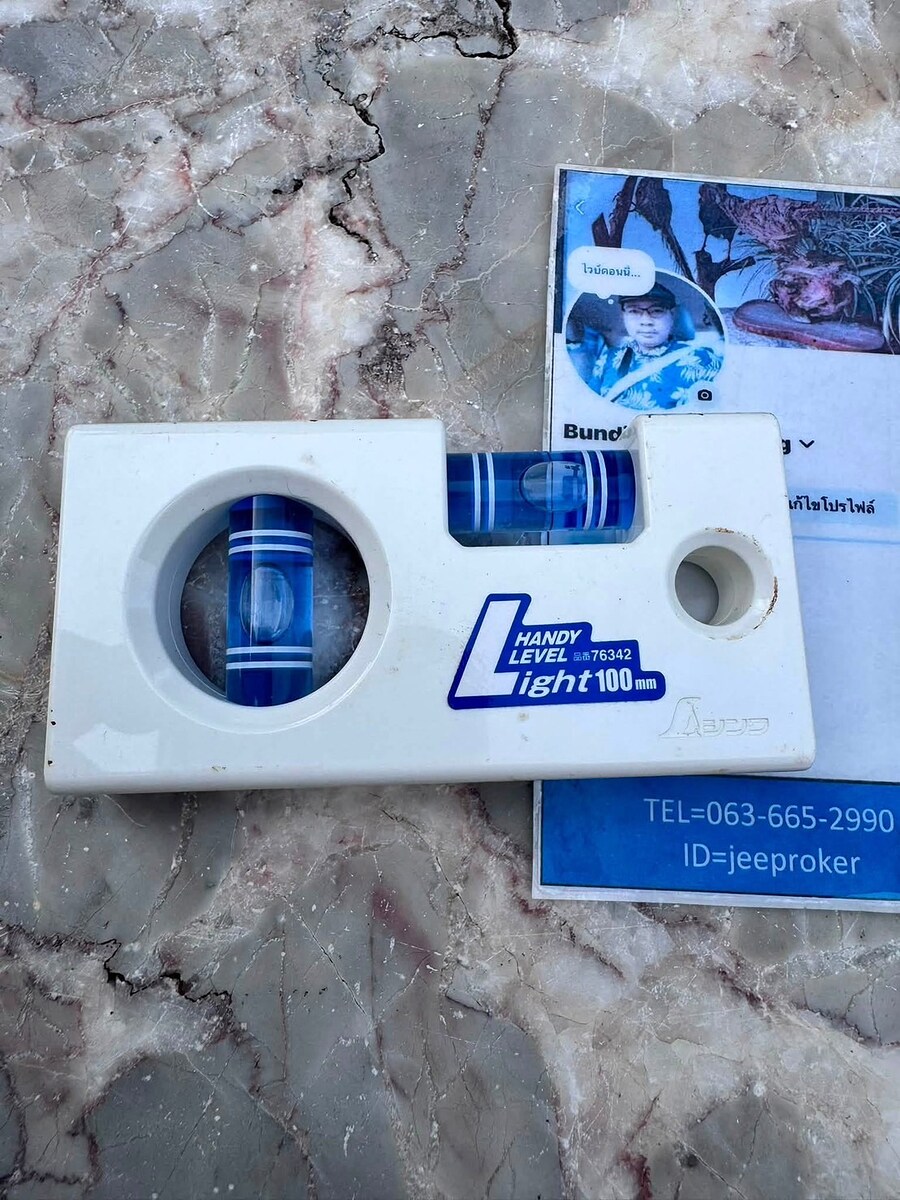 ระดับน้ำพกพา HANDY LEVEL Light 100 mm ญี่ปุ่น  ระดับน้ำขนาดกะทัดรัด 